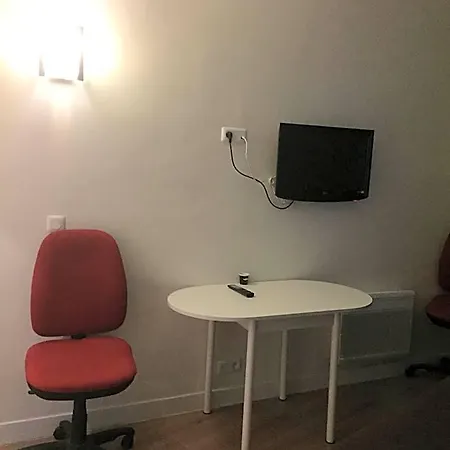 Allety Hotel *